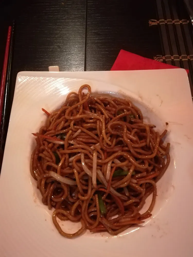 Nouilles Sautées Aux Légumes